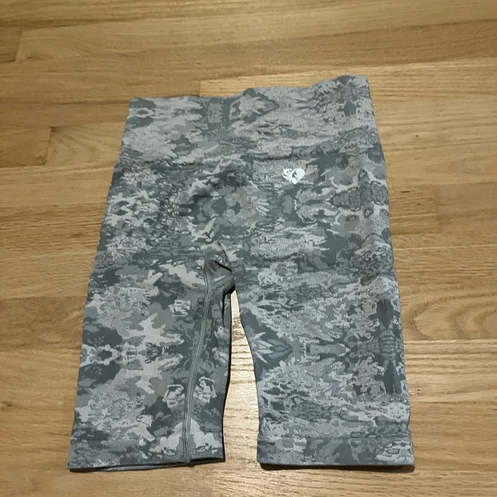 Women's Gray Camouflage Bike Shorts